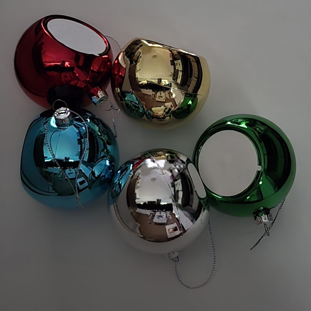 Baubles example 1